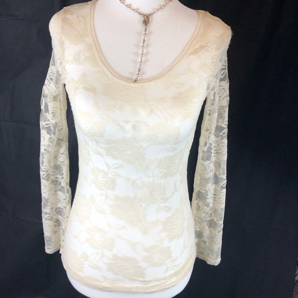 Wallflower Long sleeve Floral lace blouse size S